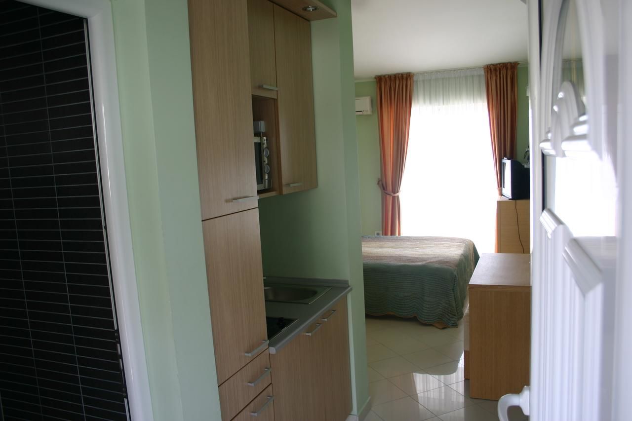 Гостевой дом Apartments & Rooms Elite Добра-Вода