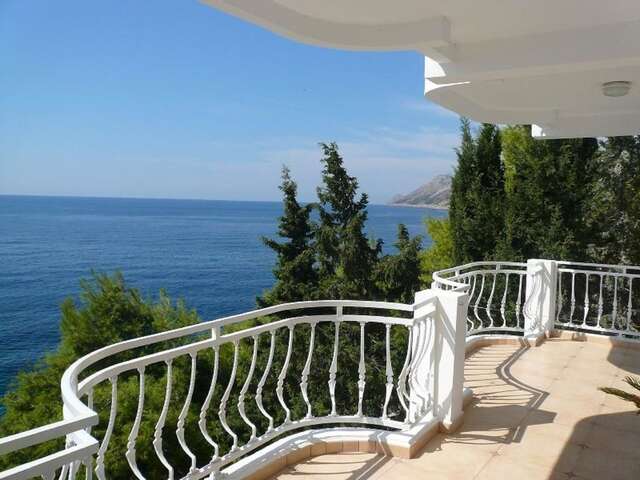 Гостевой дом Apartments & Rooms Elite Добра-Вода-13