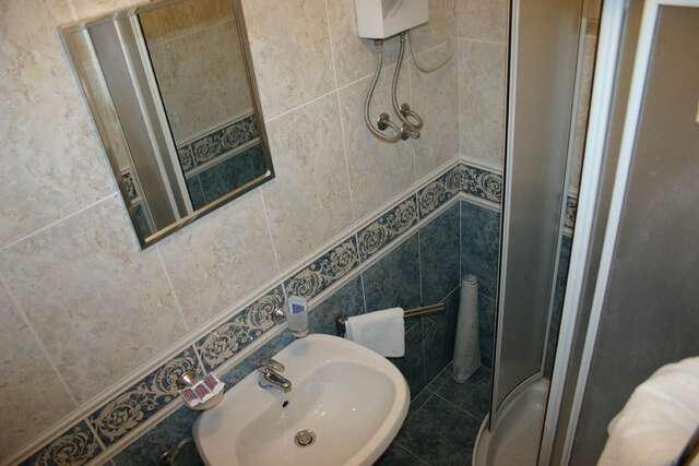 Гостевой дом Apartments & Rooms Elite Добра-Вода-25