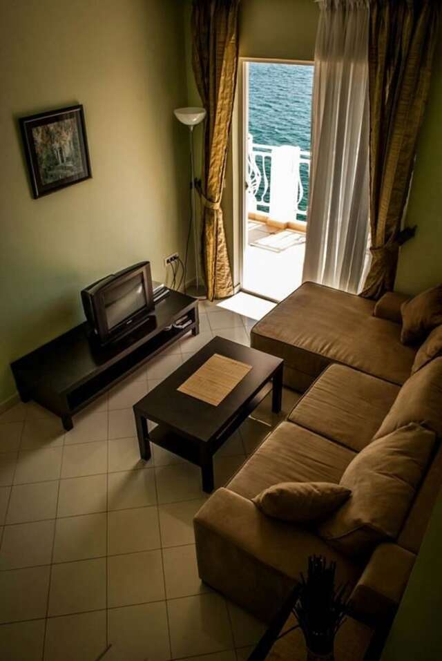 Гостевой дом Apartments & Rooms Elite Добра-Вода-29